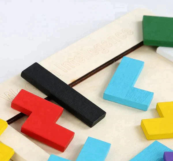 WOODEN PUZZLE GAME